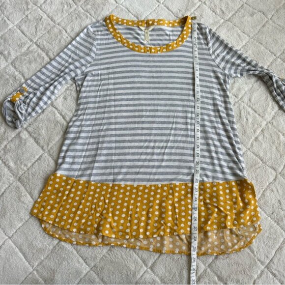 Matilda Jane | Gray & Yellow Oracle Tunic Top Stripes & Polka Dots | Size Medium - Picture 11 of 11